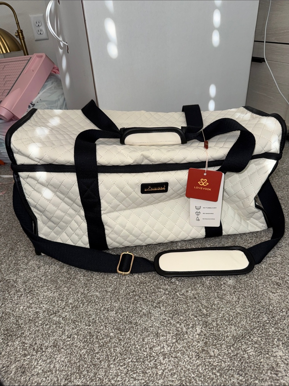 NWT LOVEVOOK Quilted Travel Weekender/Overnight Duffle Bag- Cream w/ Black Trim
